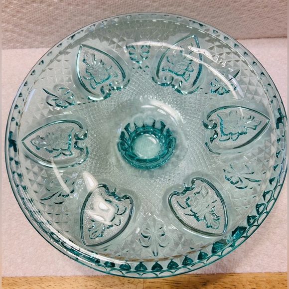 Vintage KIG turquoise blue candy dish, pedestal feet. NO blemishes noted. - Picture 5 of 7